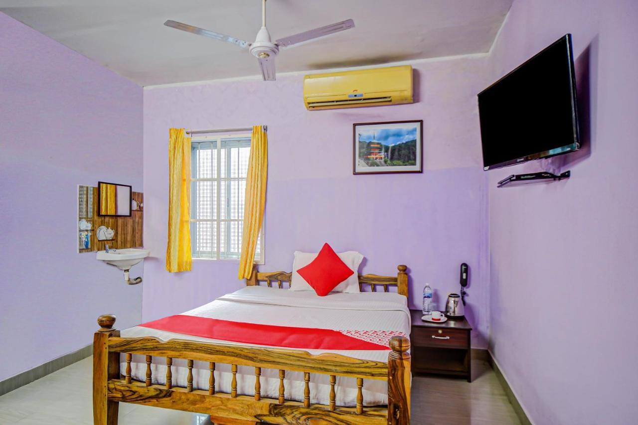 Oyo 81673 D Anchorage Inn Pondicherry Exterior photo